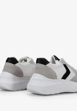 CON CORDONES - Sneaker Low - Blanco -Modeschuhe f5907860dd684dd5b84886cf820c5f55