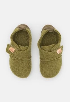 KLETTMODELL UNISEX - Hausschuh - Olive Oil -Modeschuhe f903057de0244d62ae7ff19e7b41229a